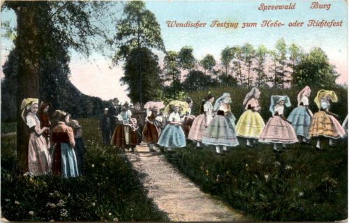 Spreewald, Burg, Wendischer Festzug zum Hebe- oder Richtefest