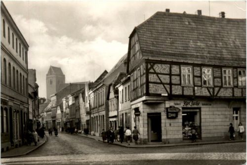 Perleberg, Bäckerstrasse