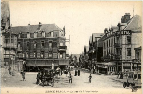 Berck Plage - La rue de l imperatrice