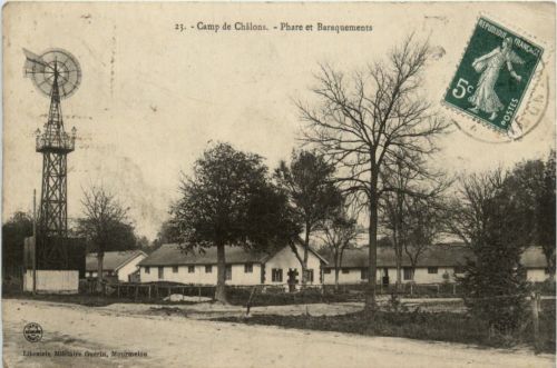 Camp de Chalons - Phare et Baraquements