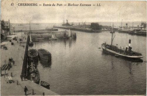 Cherbourg - Entree du Port