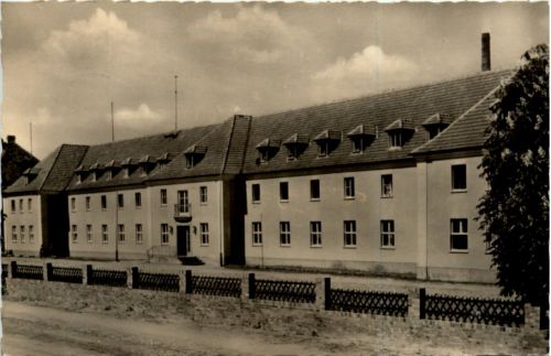 Heinersdorf Krs. Fürstenwalde/Spree, Internat des VEG Lehrkombinats