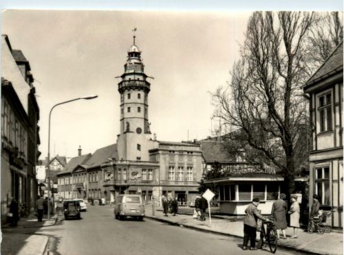 Salzwedel, Strasse der Jugend mit Rathausturm