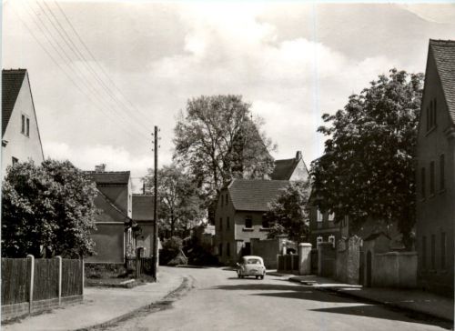 Grosspösna Kr. Leipzig, Hauptsrasse