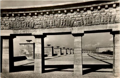 Gedenkstätte Buchenwald, Strasse der Nationen