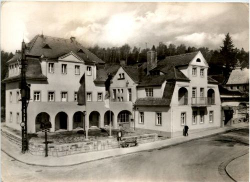 Kurort Hartha, Kurhaus