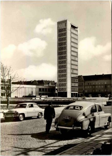 Neubrandenburg, Haus der Kultur und Bildung