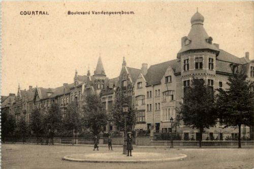 Courtrai - Boulevard Vandenpeereboom