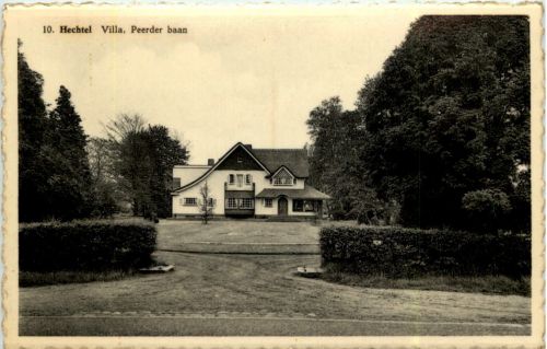 Hechtel - Villa Peer baan