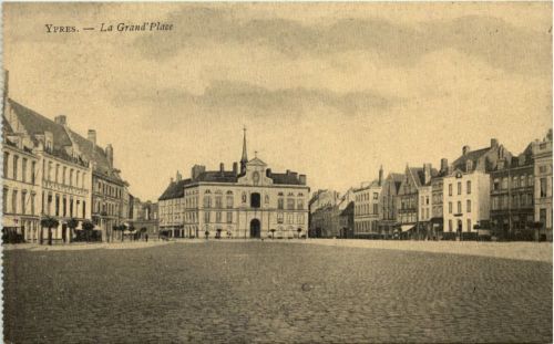 Ypres - La Grand Place