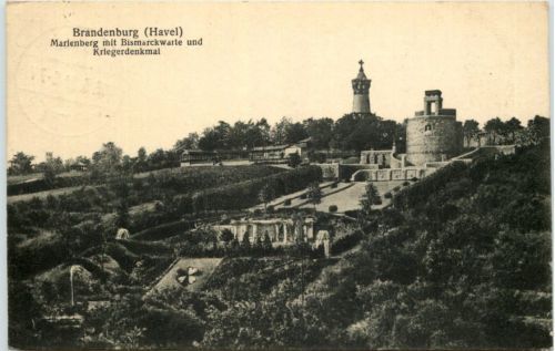 Brandenburg (Havel) - Marienberg mit Bismarckwarte und Kriegerdenkmal