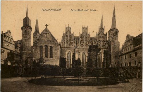 Merseburg, Schlosshof mit Dom