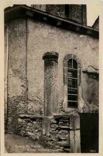 Bourg St. Pierre, Borne milliaire romaine