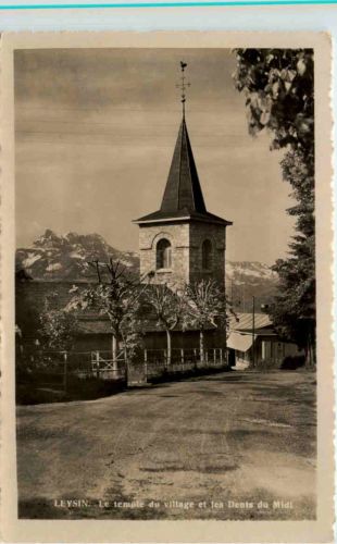 Leysin, Le temple du village et les Dents du Midi