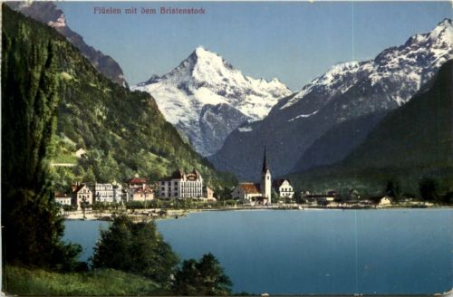 Flüelen mit Bristenstock
