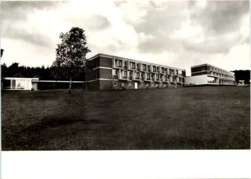 Bad Münder, Schule der Gewerkschaft Chemie, Papier, Keramik