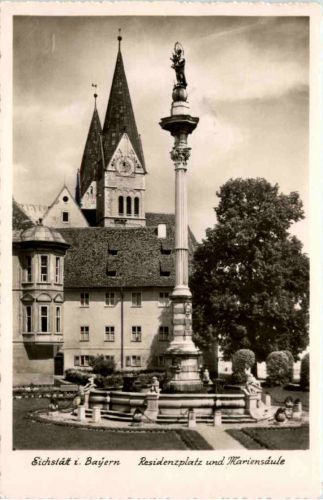 Eichstätt, Residenzplatz und Mariensäule