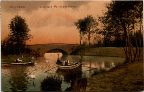 Krefeld, Stadtwald-Partie am Weiher