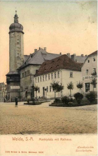 Weida - Marktplatz mit Rathaus