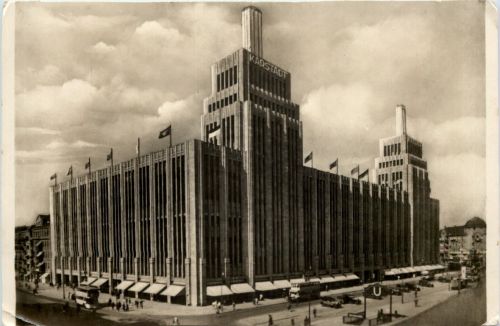 Berlin-Neukölln - Hermmannplatz