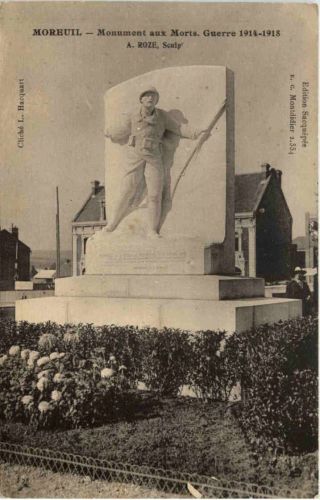 Moreuil - Monument aux Morts