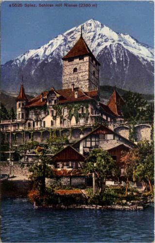 Spiez - Schloss mit Niesen