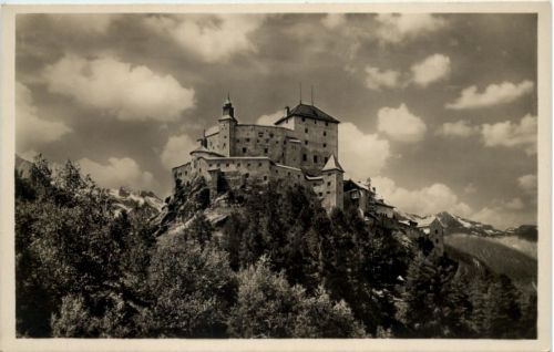 Schloss Tarasp