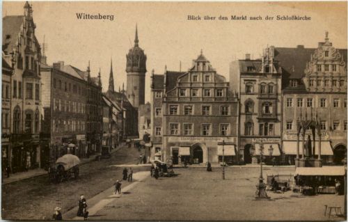 Wittenberg, Blick über den Markt nach der Schlosskirche