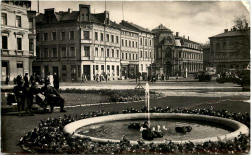 Meiningen, Anlagen am Platz der Republik