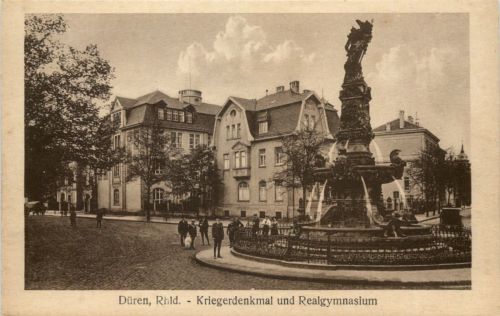 Düren, Kriegerdenkmal und Realgymnasium