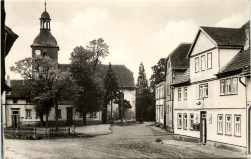 Brüheim, Kirche und Gasthaus