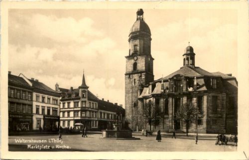Waltershausen in Thüringen, Marktplatz und Kirche