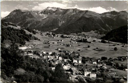 Klosters Dorf und Platz