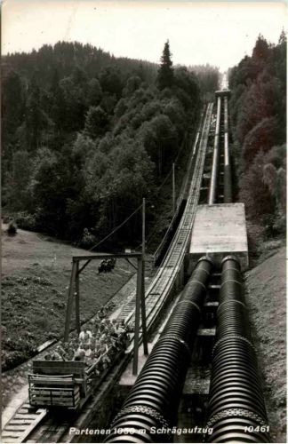 Partenen - Schrägaufzug