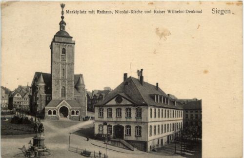 Siegen - Marktplatz mit Rathaus