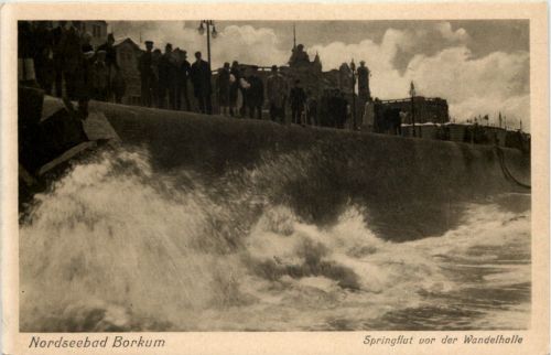 Nordseebad Borkum - Springflut vor der Wandelhalle