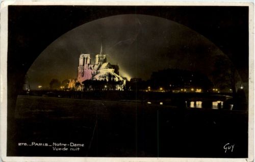 Paris - Notre Dame - Vue de Nuit