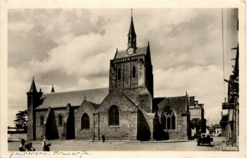Pontorson - L Eglise