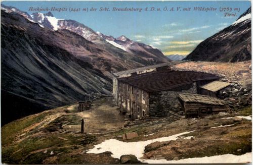 Hochjoch-Hospiz der Sekton Brandenburg mit Wildspitze
