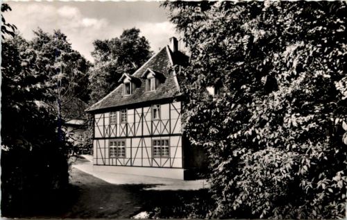 Besucht die altromantische Wappenschmiede bei Bergzabern - Carrell