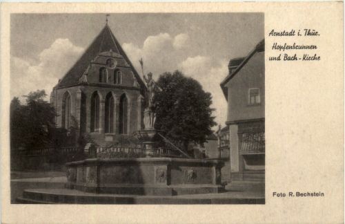 Arnstadt, Hopfenbrunnen und Bch-Kirche