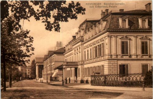 Meiningen, Berhardstrasse mit Erbprinzl. Palais