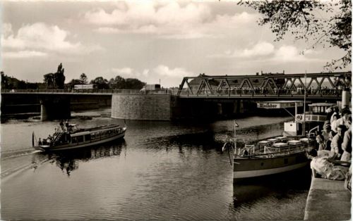 Hameln a d Weser, Weserbrücke und Dampferanleger