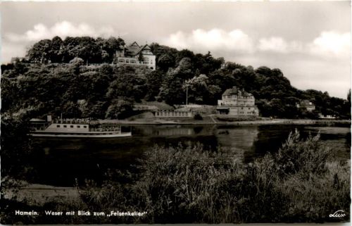 Hameln a d Weser, Weser mit Blick zum Felsenkeller
