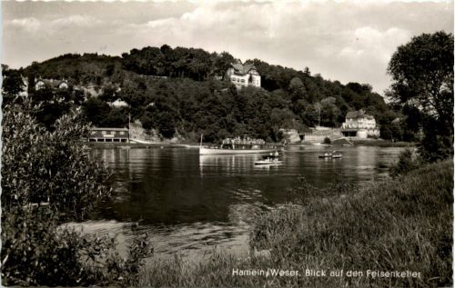 Hameln a d Weser, Weser mit Blick zum Felsenkeller