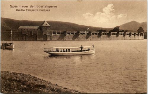 Sperrmauer der Edertalsperre