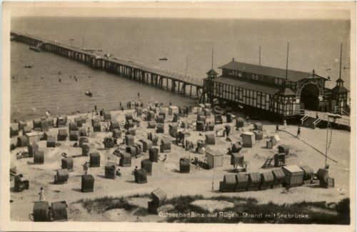 Binz a. Rügen, Strand mit Seebrücke