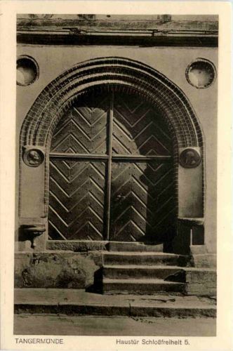 Tangermünde, Haustür Schlossfreiheit 5