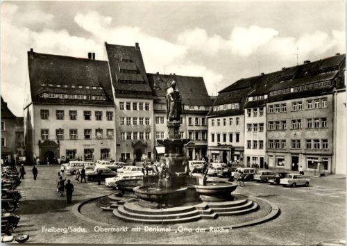 Freiberg, Obermarkt mit Denkmal otto der Reiche
