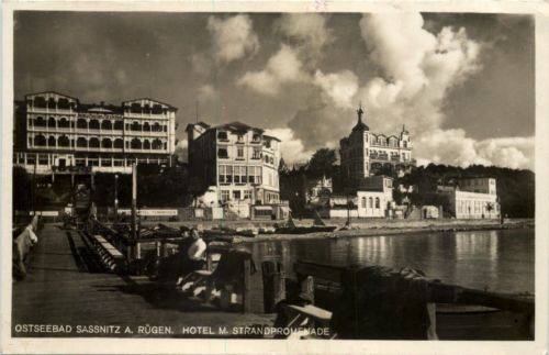 Seebad Sassnitz auf Rügen, Hotel m. Strandpromenade